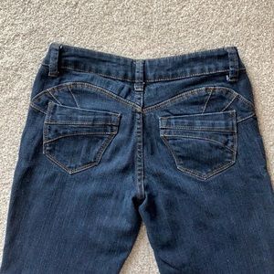 BLUE ASPHALT booty enhancing jeans